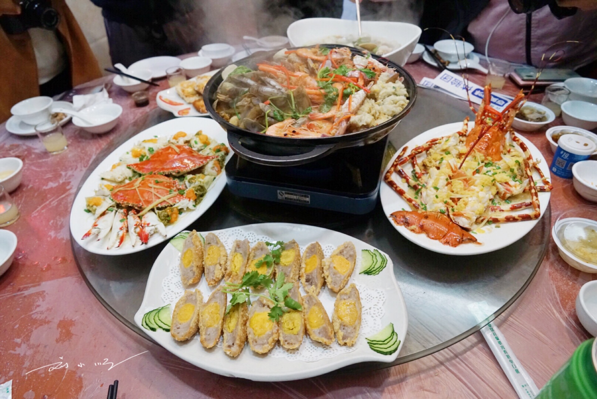 厦门海鲜大排档视频,厦门不宰客海鲜大排档