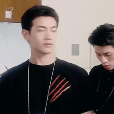 被称为香港第一帅哥,香港最隐藏富豪