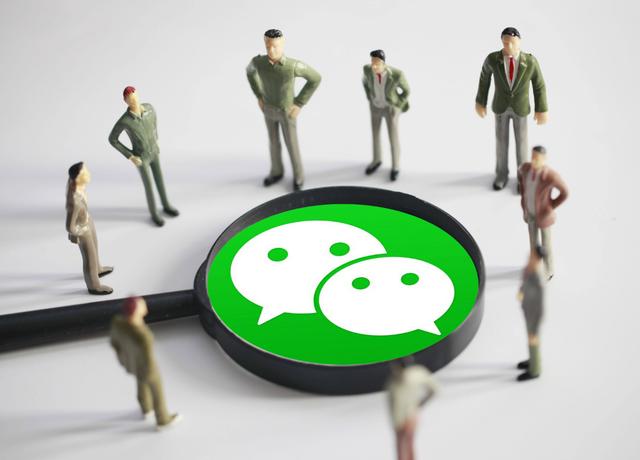 华为手机用久了总弹出内存不足？教你关闭2个设置，立刻省10G内存