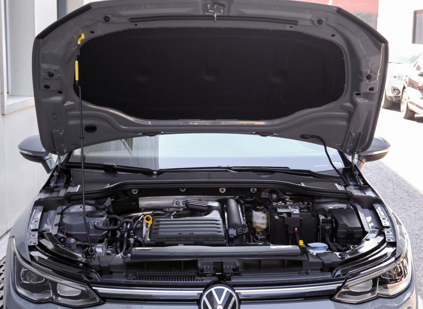 全球高尔夫汽车销量排第几,高尔夫7r-line手动销量