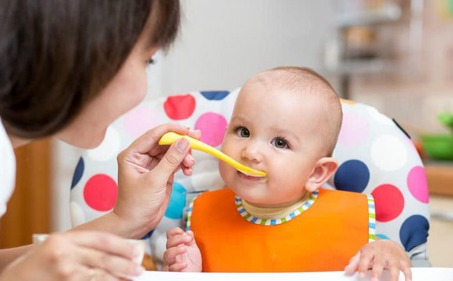 两周岁多的孩子早餐吃什么好,两岁半宝宝一周早餐推荐