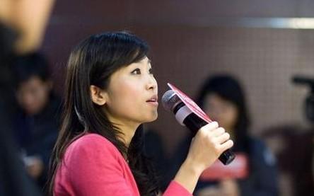 张艺谋长女张末，二嫁外国人后灰溜溜回国，与巩俐达成和解？