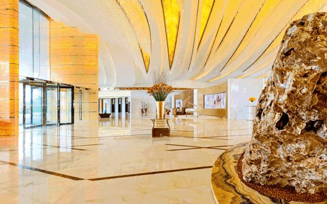 有智能马桶圈的酒店,湖州月亮酒店为什么称为马桶盖