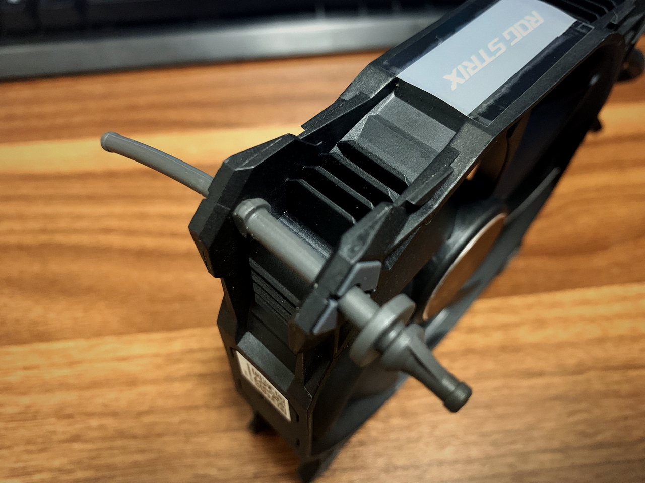 rogxf120风扇评测,内心强大外表朴素