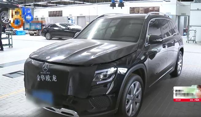 提车了奔驰glb,新买的奔驰glb出故障