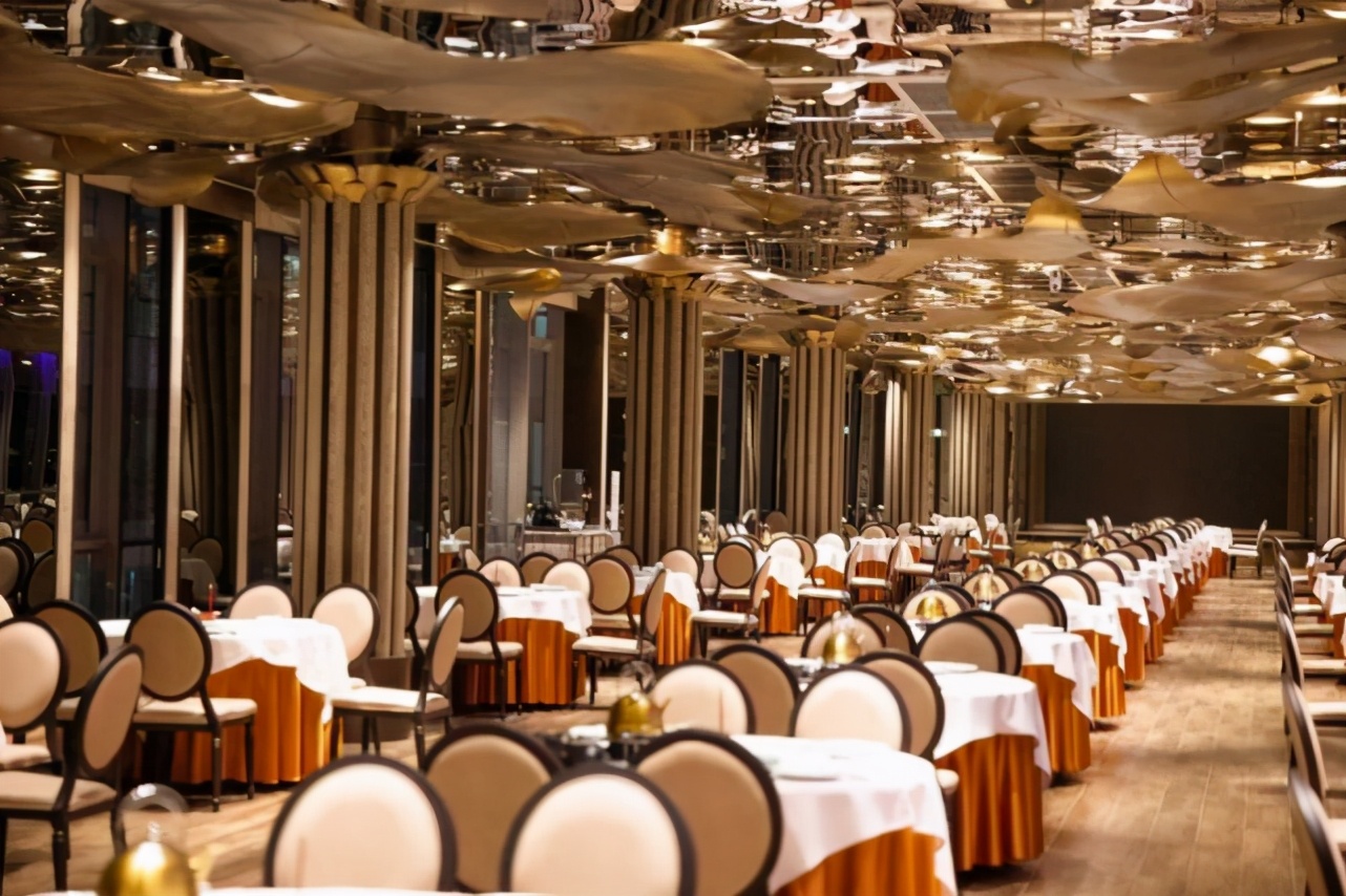 塔下江景酒家全景图,广州塔附近早茶看江景