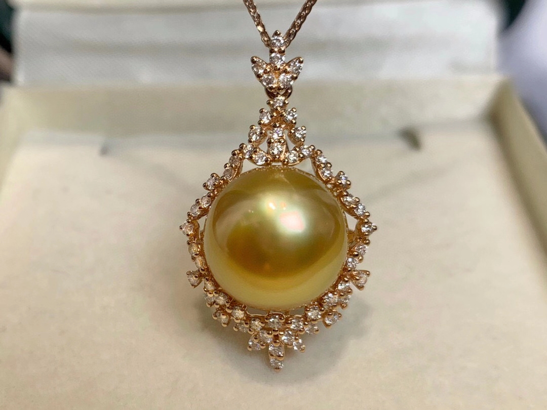 女神节礼物首选,珍珠首饰优雅女人必备