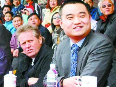 抢公章算个啥,他才是30年来最“神”的企业家