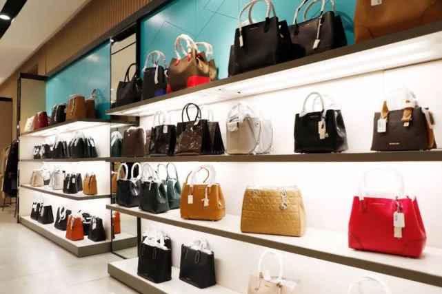 奥莱名品折扣店是正品吗,奥莱国际购物中心大牌专柜在哪