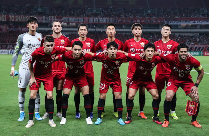 上港淘汰全北佩雷拉掩面哭泣,上港佩雷拉鲁能