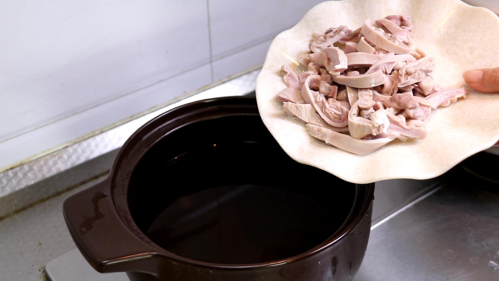 胃寒怎么调理最快喝什么汤,胃寒吃什么养胃修复胃