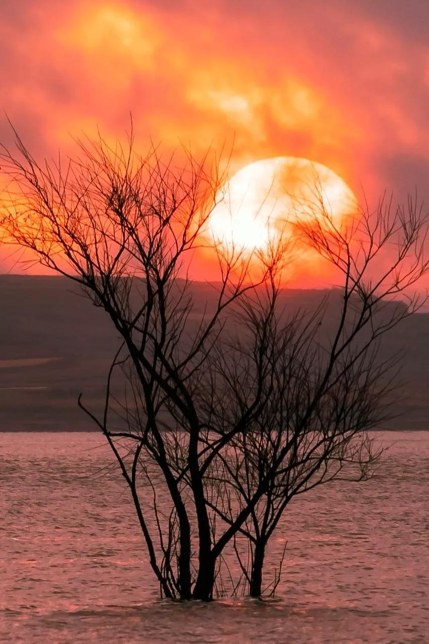 8个适合一个人去旅行的旅游圣地,一个人去的人少景美的小众旅行地