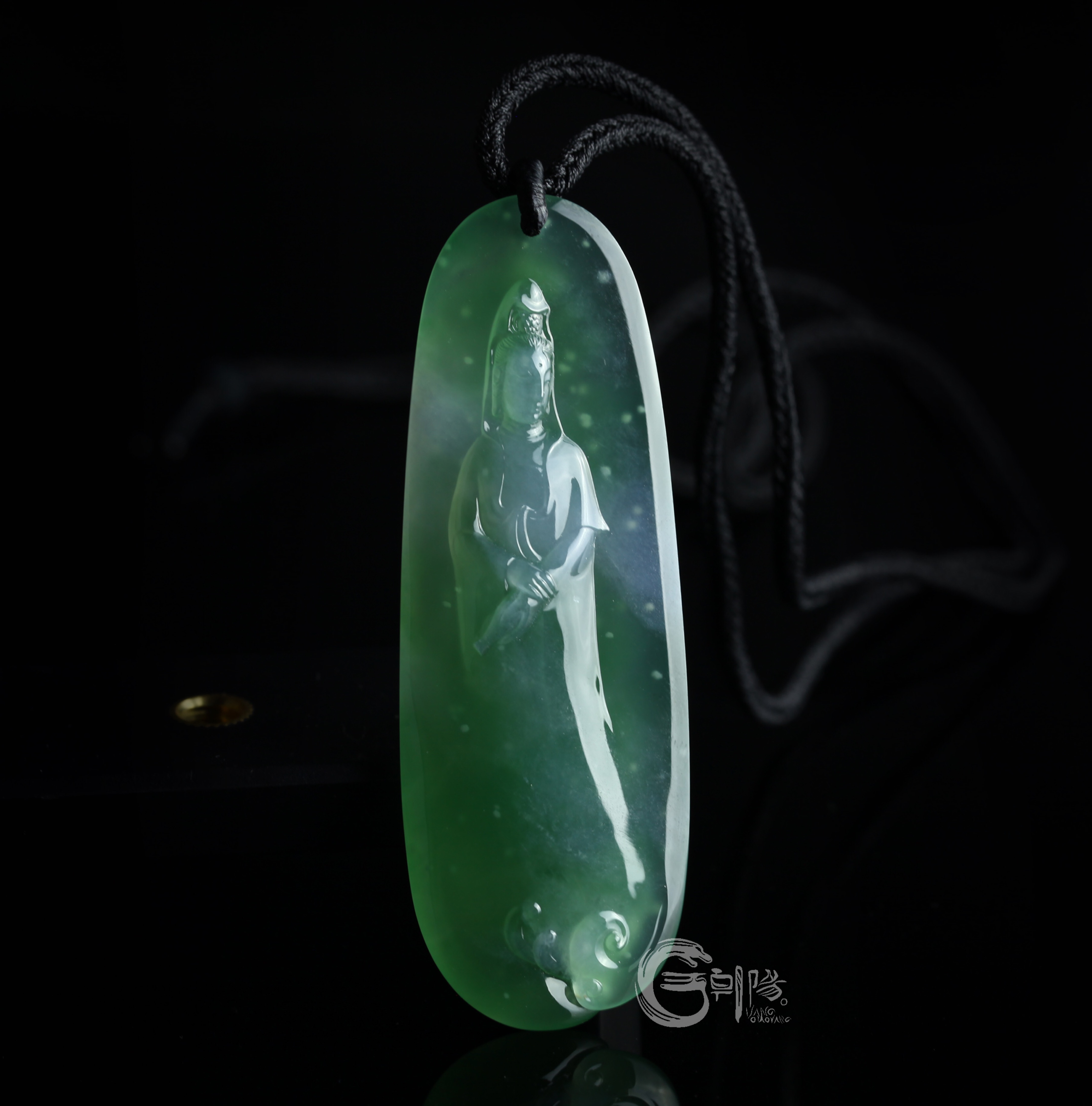 “国玉典藏”名家大作齐汇微拍堂开启南红翡翠春拍专场