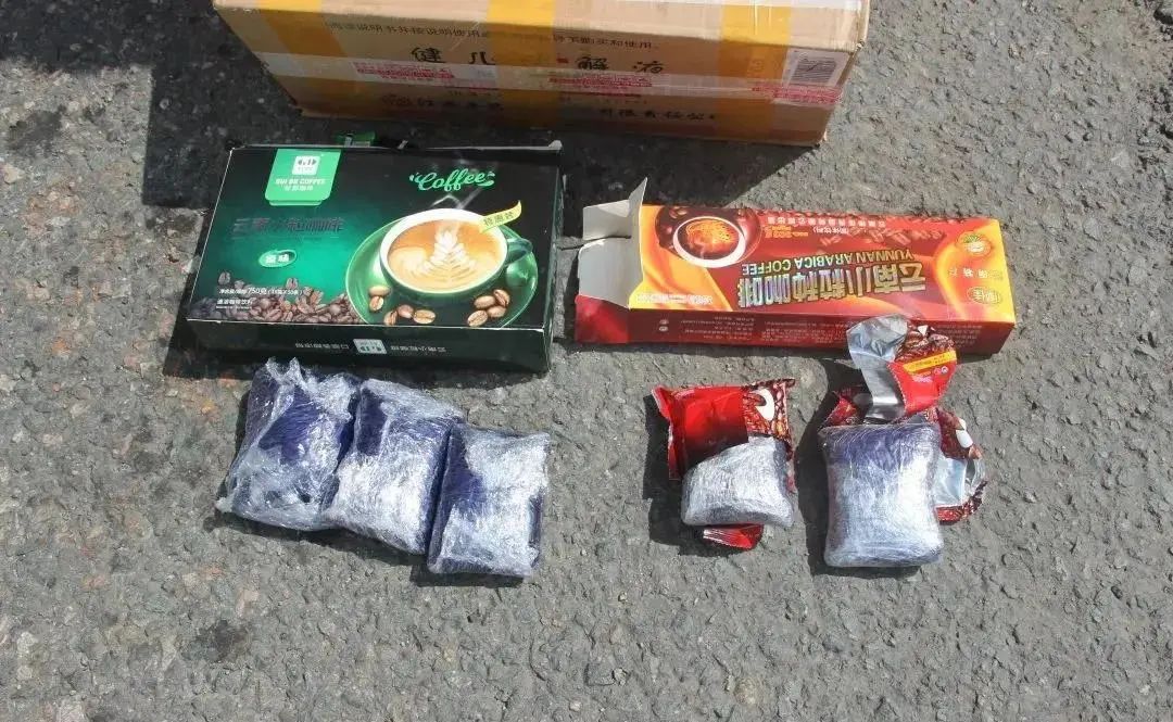 警犬发现百香果里藏毒,百香果藏毒被警犬发现