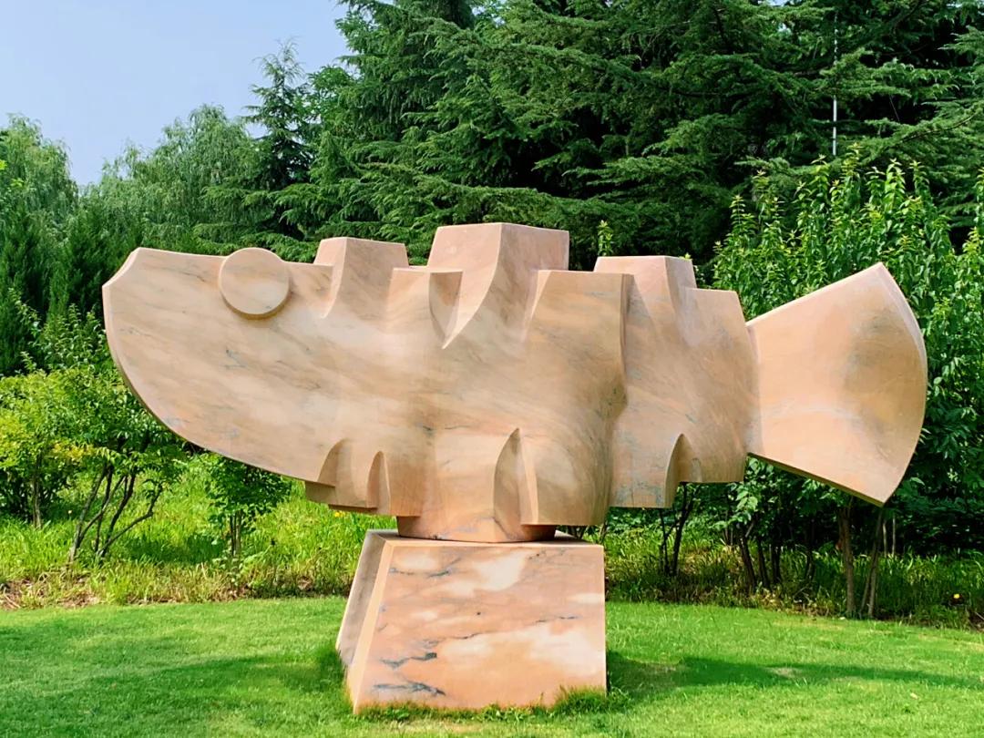 打卡郑州雕塑公园！在这里去感受人与自然，遇见不一样的郑州