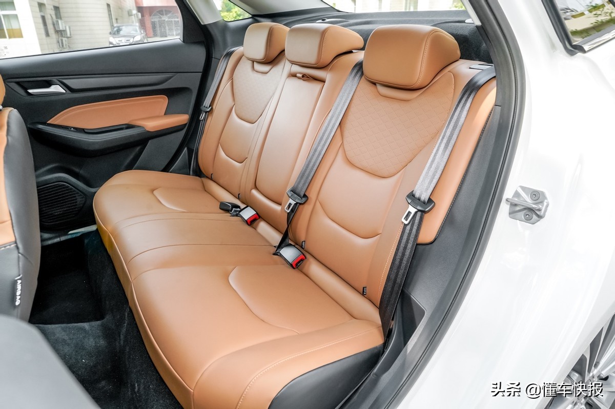 10万左右福睿斯,10万合资车新一代福睿斯