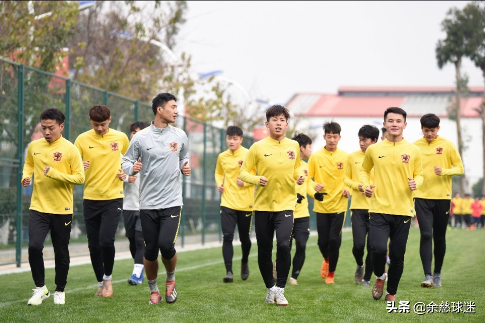 火热的新政与冰冷的尸骨:冬天的中国足球,太难