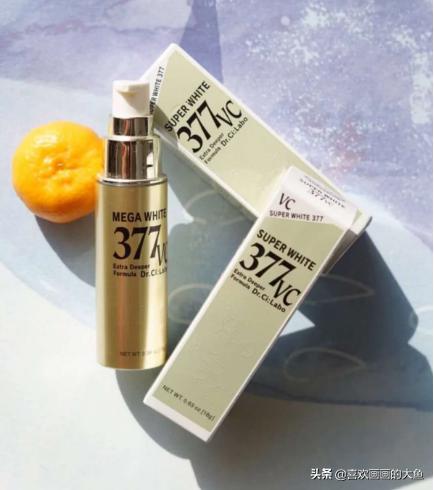 日本柜姐试色,城野医生精华和小棕瓶对比