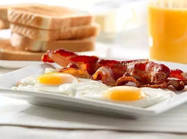 美国公认长高早餐,欧美人一日三餐主食吃什么