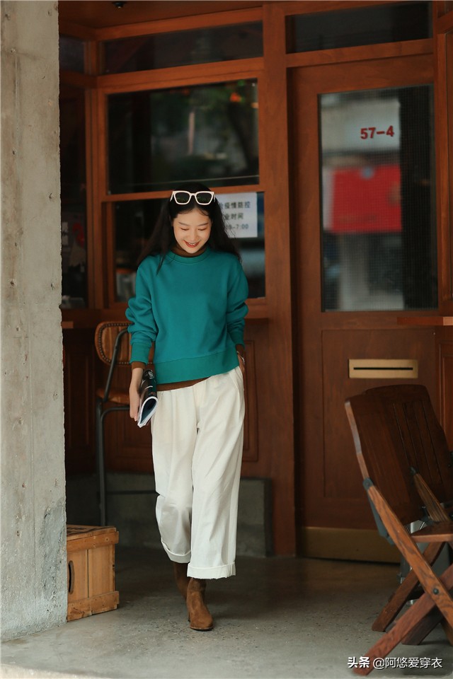 米色洋气裤子,一条米色裤子