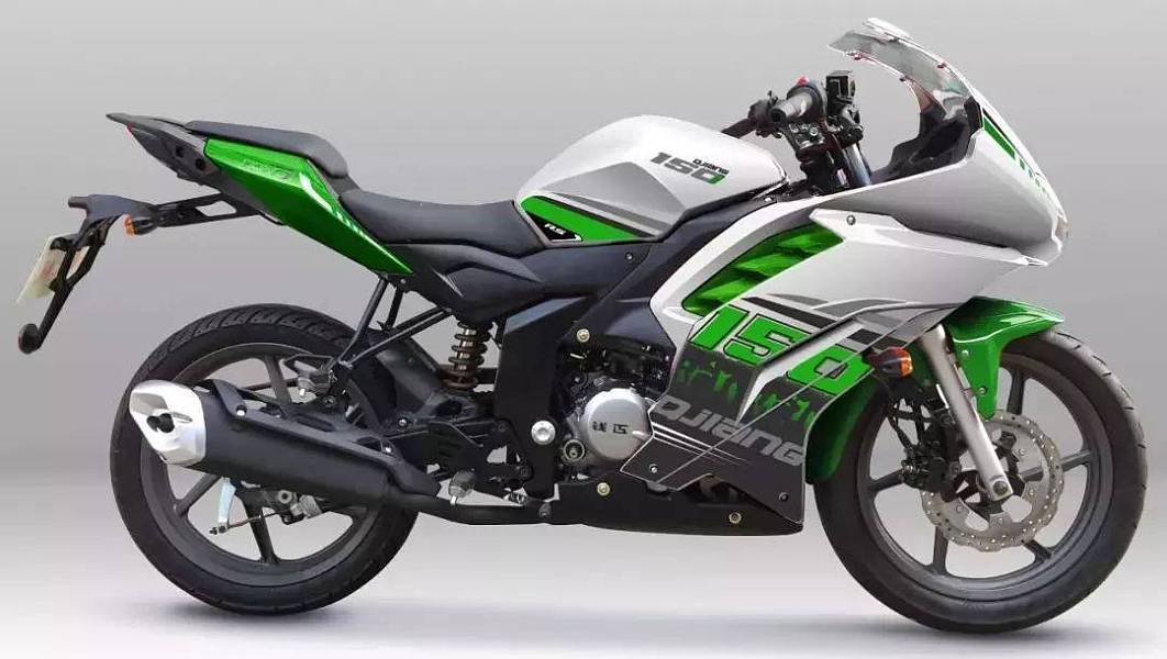 仿赛最有气质的车型,4万预算买什么车仿赛