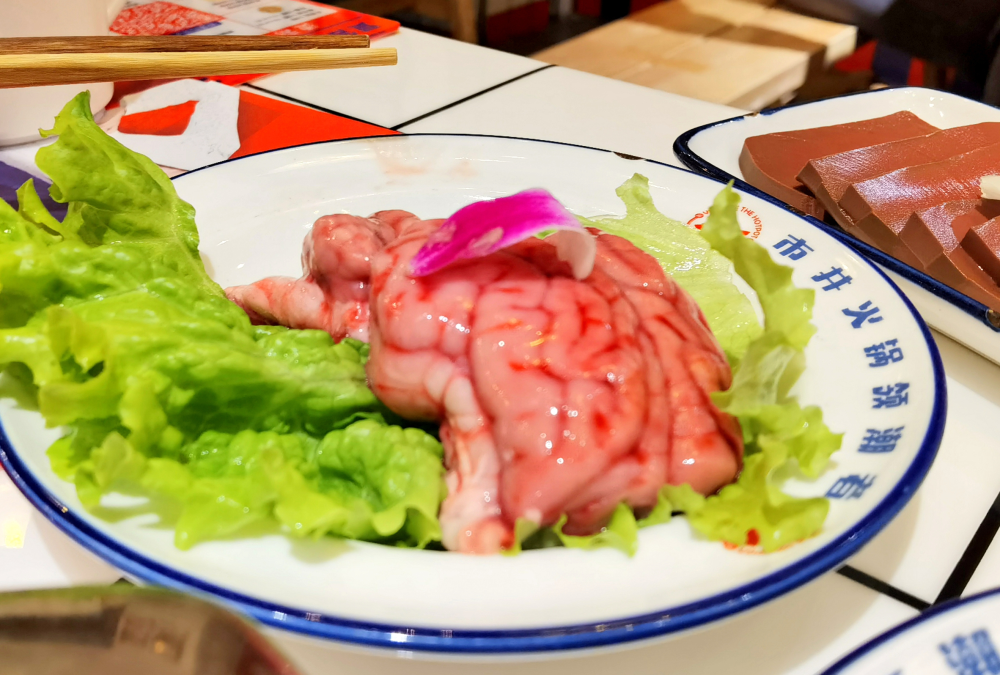 叶一茜朱桢祝贺贤合庄视频,陈赫叶一茜朱桢火锅店还开吗