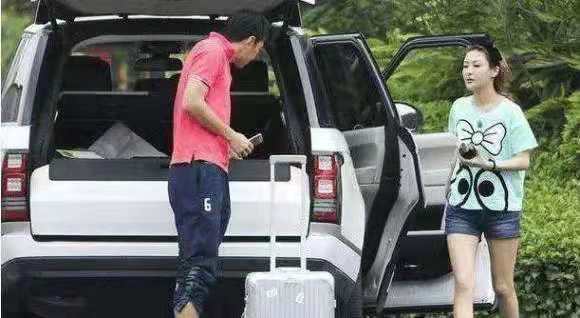 国足队员都开的什么豪车,盘点国足队员的车