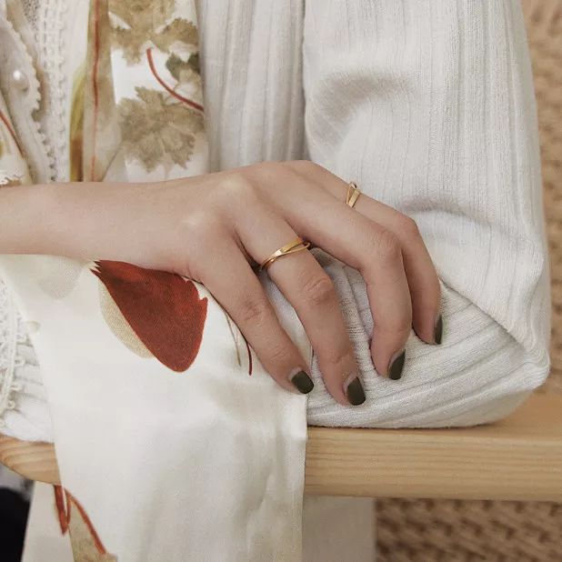 耐看的平价戒指牌子有哪些,拼多多平价戒指胖手