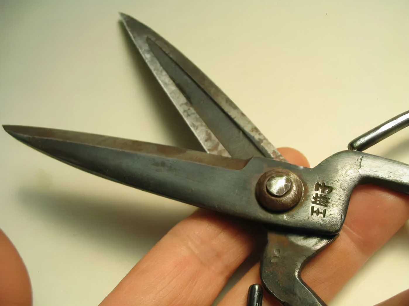 王麻子剪刀为何走向没落,王麻子剪刀为何走向了破产