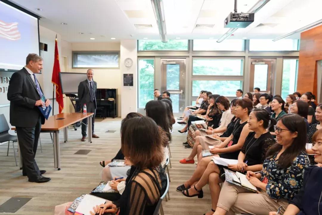 美领馆签证视频,美领馆签证工作时间