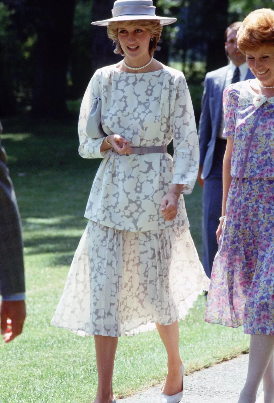 鎴村畨濞滀簲褰╂补绾镐紴 (鎴村畨濞滀簲褰╂补绾镐紴鍥剧墖)