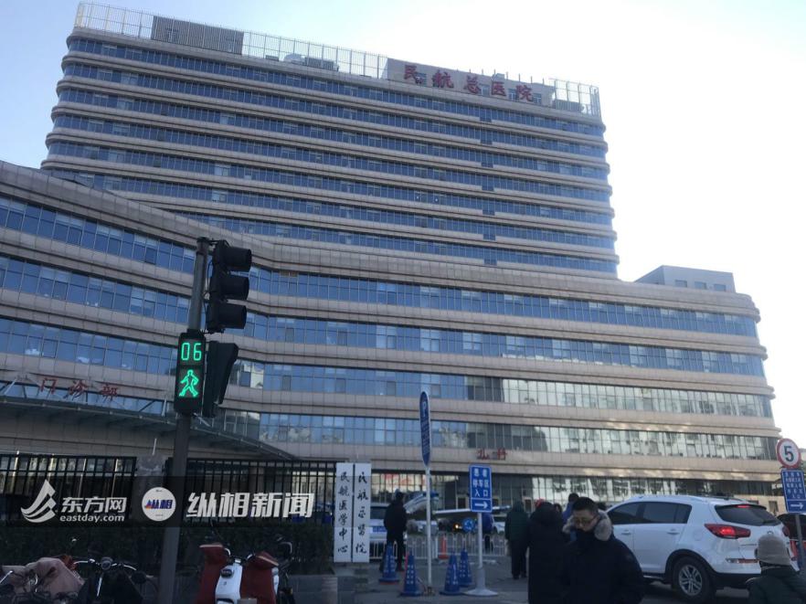 探访重症监护室,看望重症监护室的病人