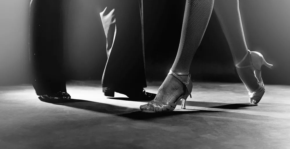 拉丁舞零基础入门教学姿态,拉丁舞理论干货图文