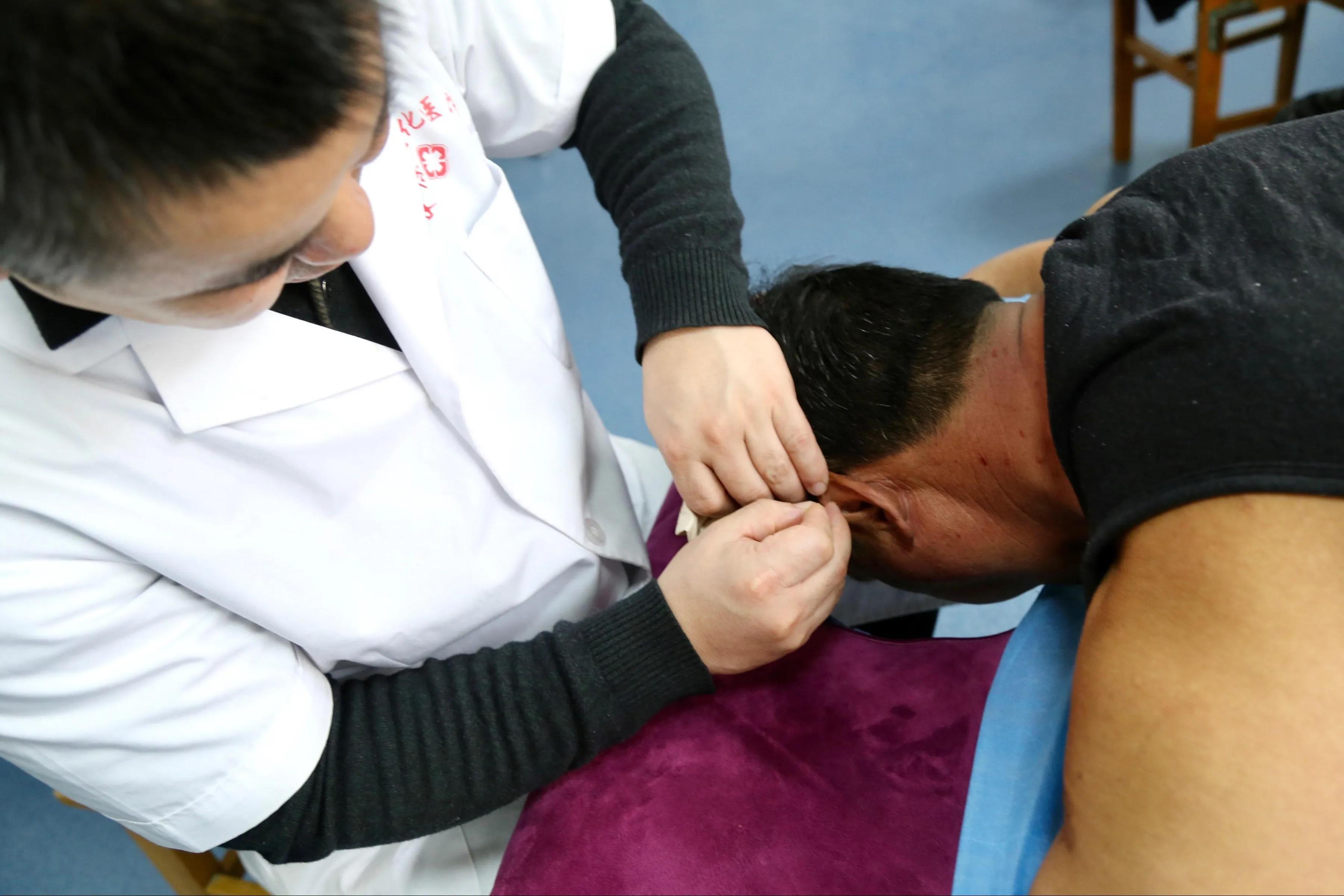 中医传承国医大师,中医古法经络神奇疗法