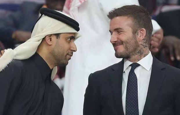 贝嫂贝克汉姆写真照,贝克汉姆一家捧场贝嫂大秀