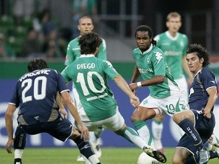 拜仁慕尼黑德甲最低排名,拜仁对法兰克福多特