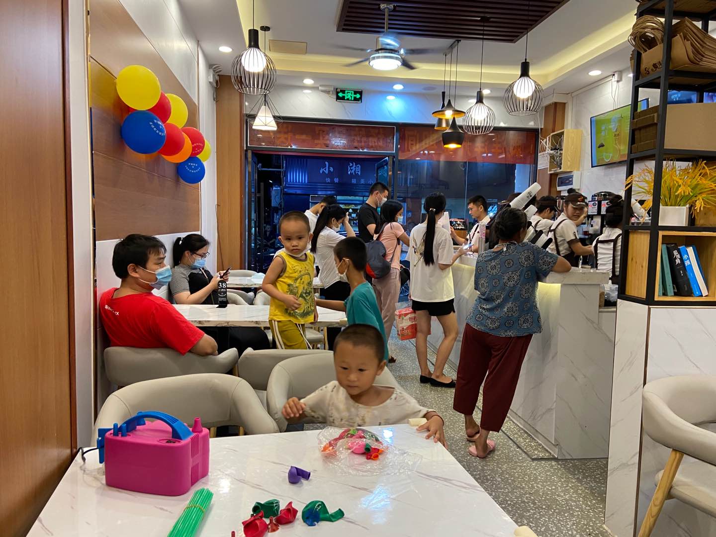 开奶茶店最忌讳的地方,开奶茶店的劣势攻略