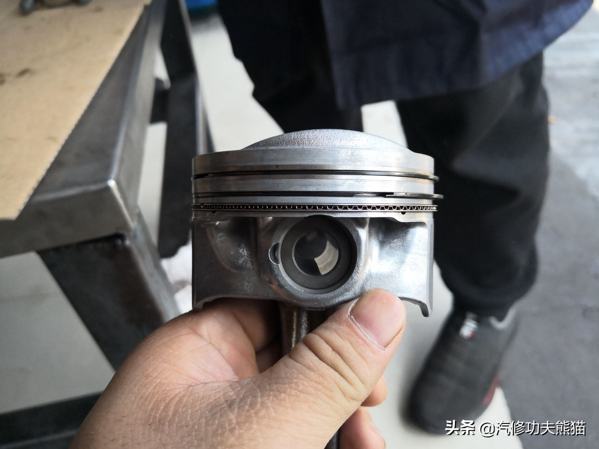 大众夏朗烧机油用什么燃油宝,2012款夏朗2.0t烧机油怎么处理