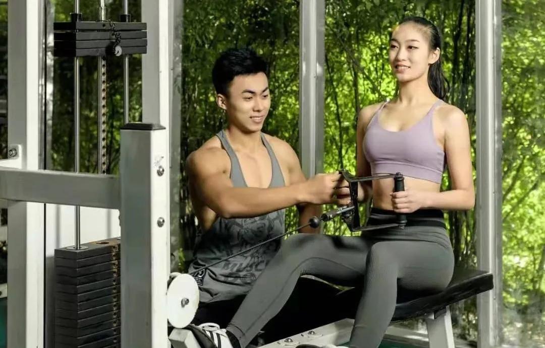 四川旅游管理比较好的民办大学,四川省一级示范普通高中