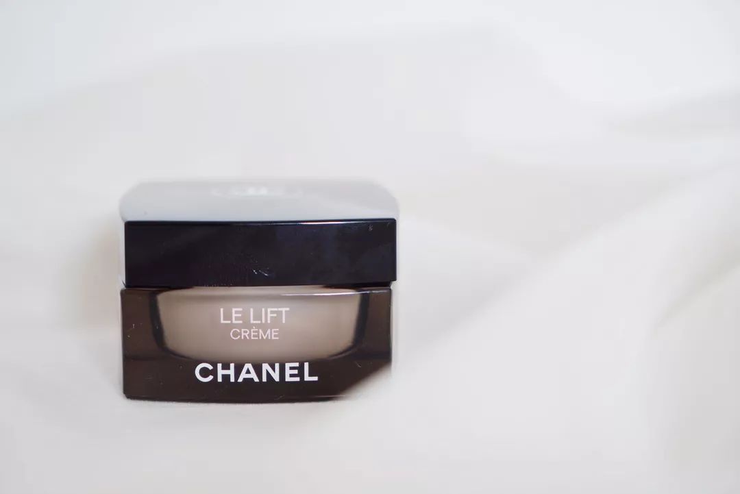 保湿滋润效果好的秋冬季面霜,这个秋冬让肌肤喝饱水