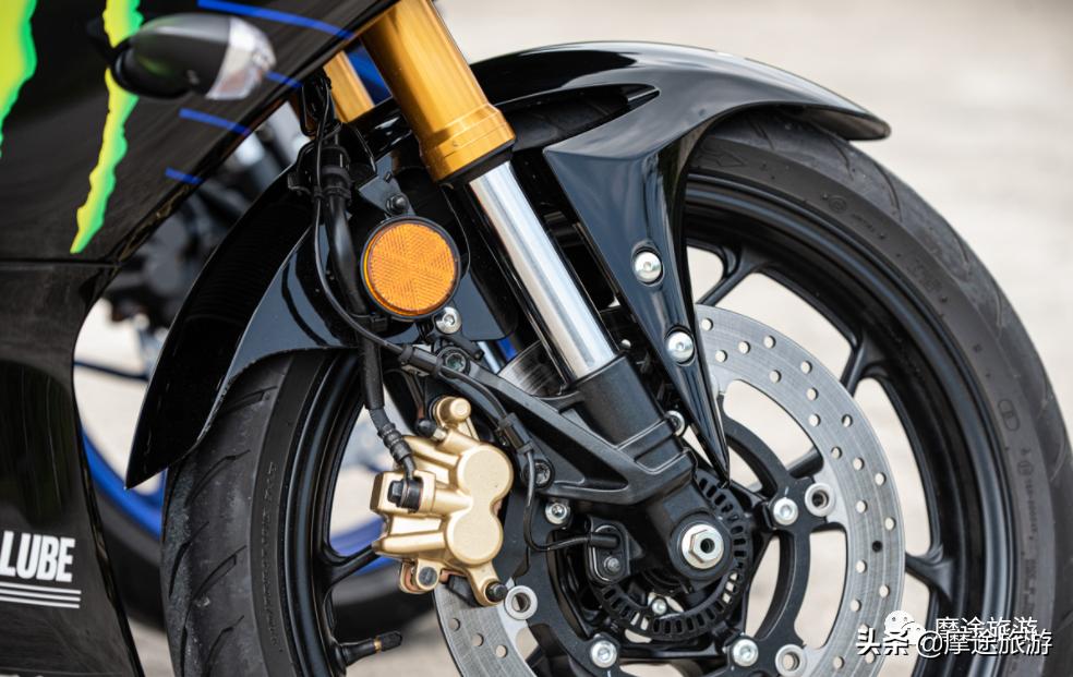 闆呴┈鍝坹zf-r3鍜屽窛宕巒inja400,2019闆呴┈鍝坹zf-r3璧涢亾