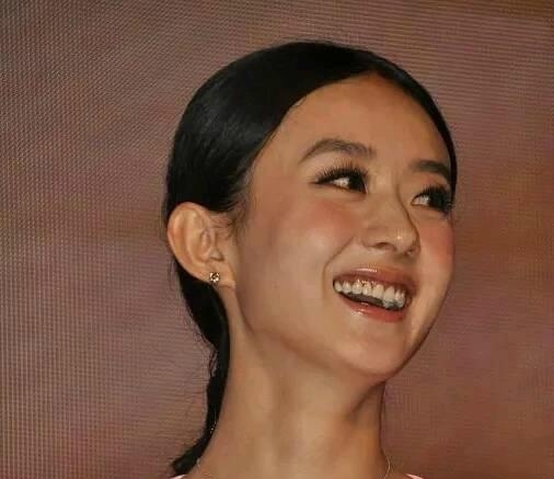 脸色暗黄跟死了一样怎么办,脸色发黄的人因果