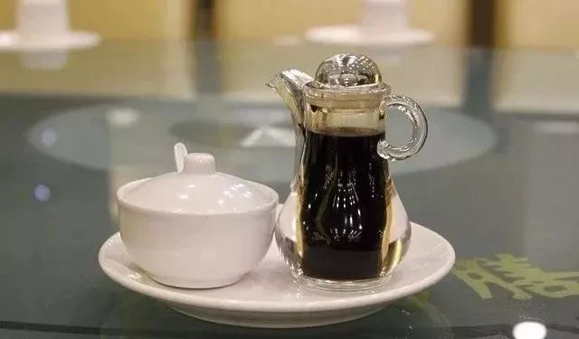 食物烂了一点，还能不能吃？这4类真不能吃，伤肝又伤肾