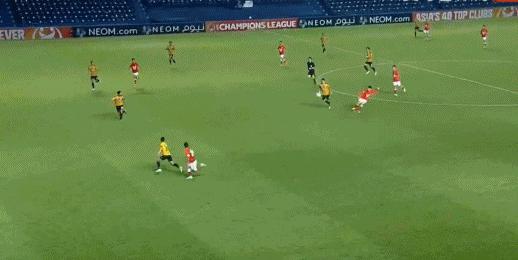 广州恒大亚冠夺冠捧杯瞬间,广州恒大夺冠欢呼2019