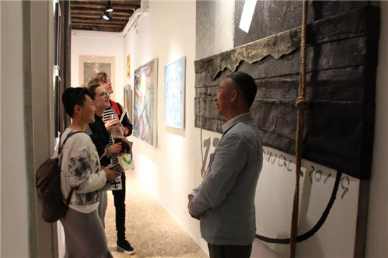 2024威尼斯双年展,威尼斯双年展平行展