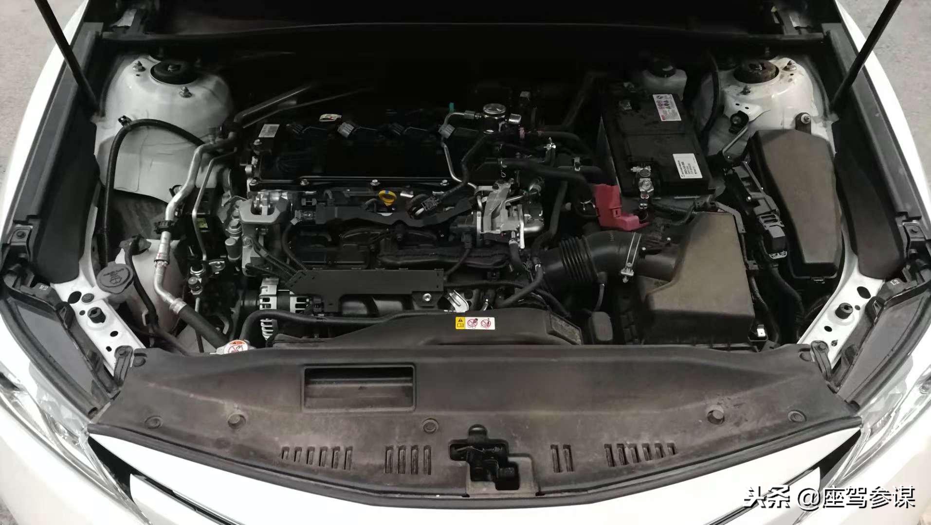 丰田凯美瑞2.5l豪华版测评,丰田凯美瑞2024款2.0精英版试驾