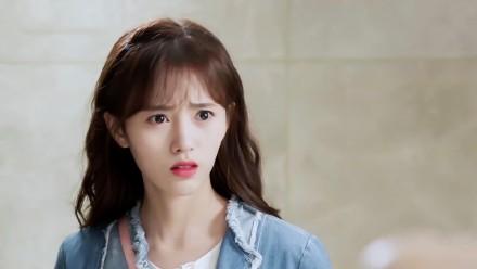 李小璐贾乃亮杨幂合影,李小璐和杨幂对比图片