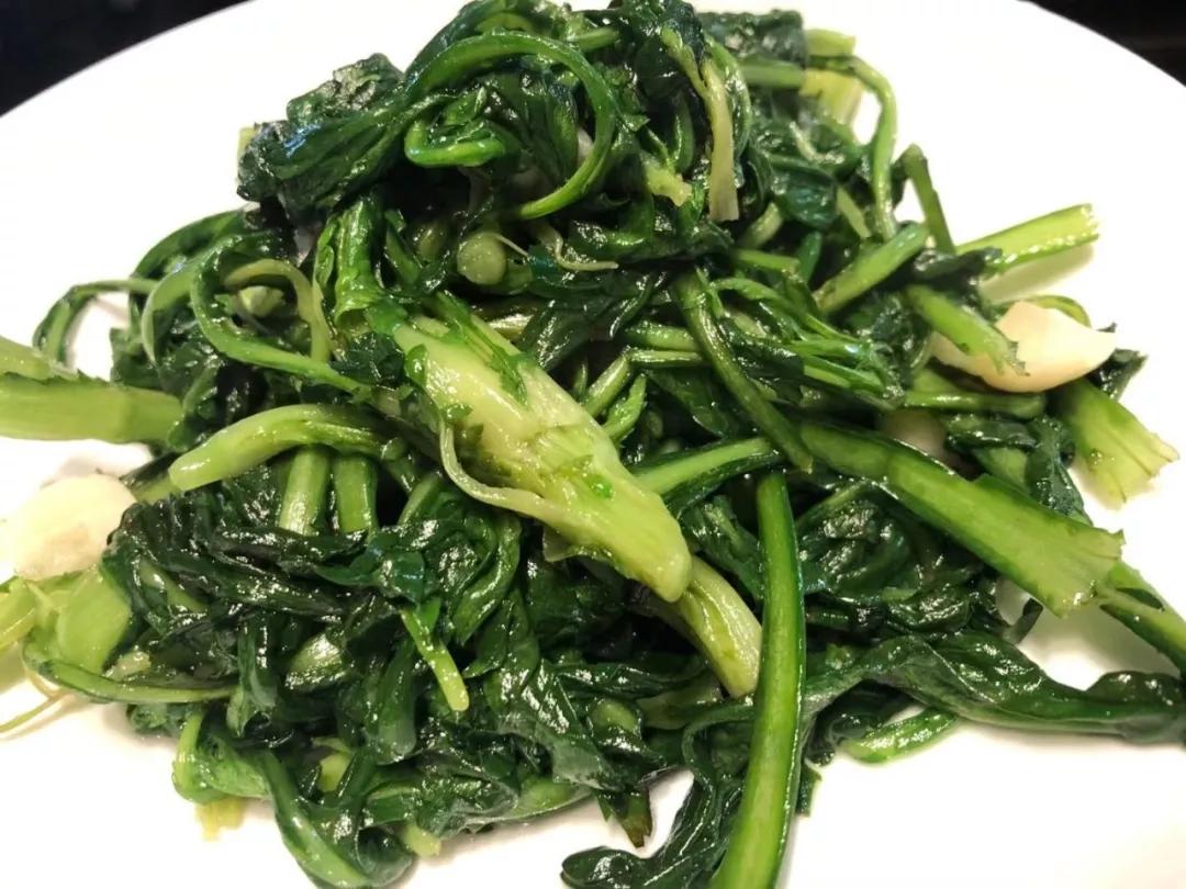 黄豆焖猪蹄的好吃做法,黄豆焖猪蹄的家常做法王刚