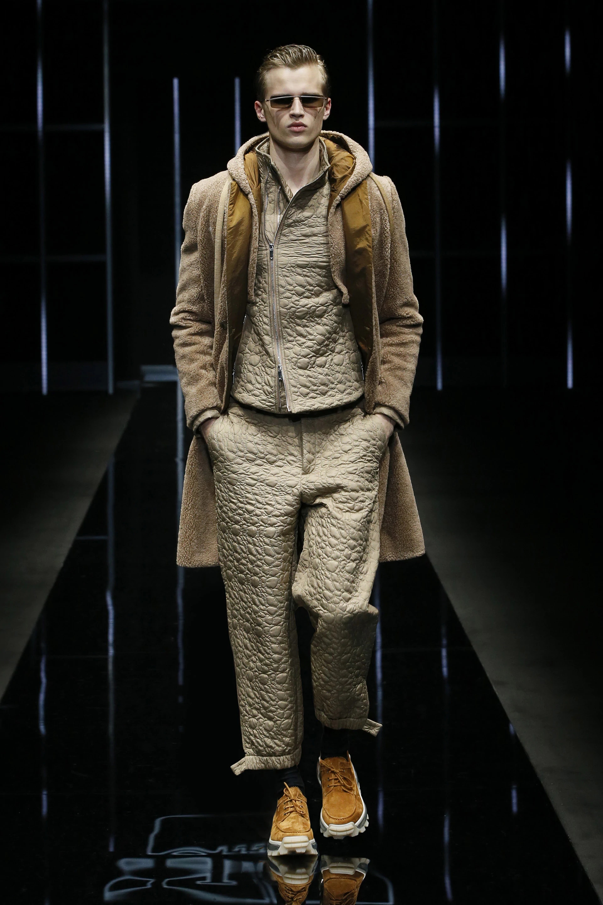 armani秀场男装秋冬2023,giorgioarmani男装胡歌