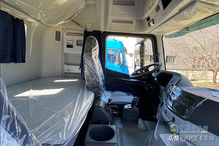 欧曼gtl快递车,快递用车